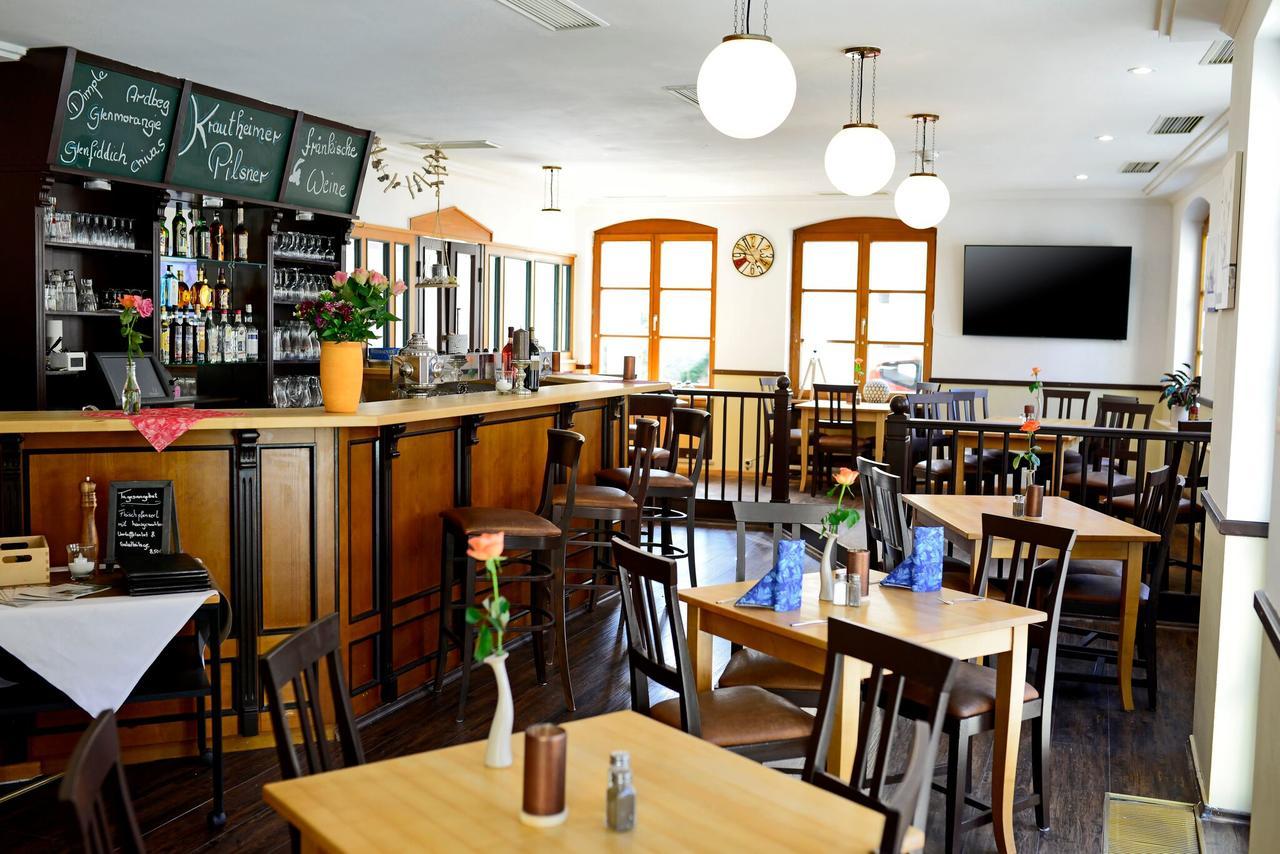 Altstadthotel Hassfurt Gbr Bagian luar foto