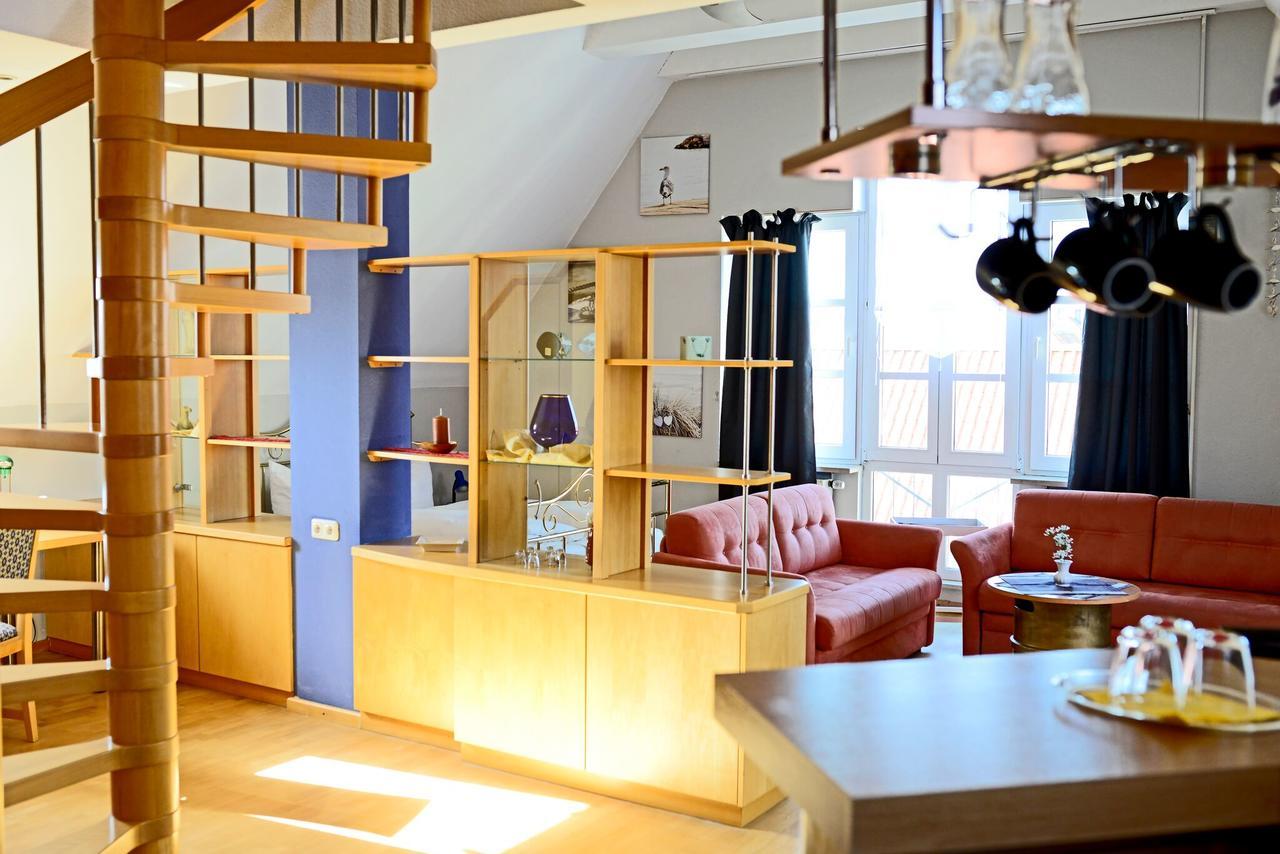Altstadthotel Hassfurt Gbr Bagian luar foto